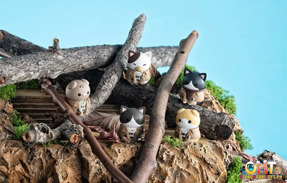 [Reissue] Megahouse Mega Cat Project Attack On Titan - Cat! Survey Corps Assemble! [Set Of 8]