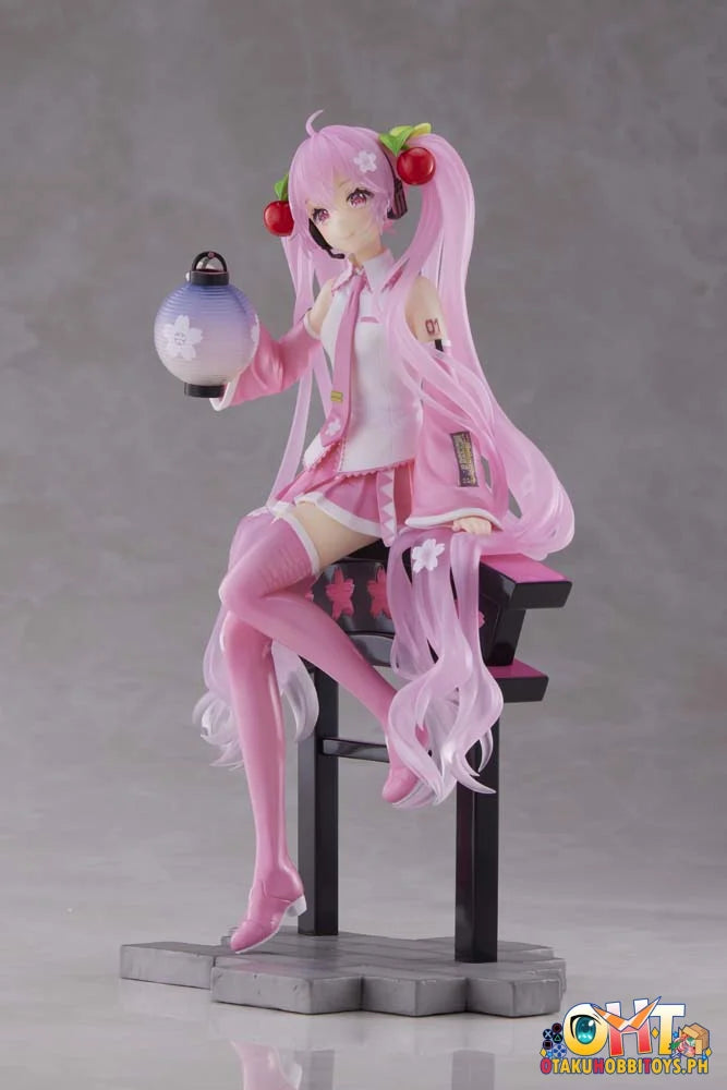 [Reissue] Taito Vocaloid Amp+ Sakura Miku Lantern Ver. Prize Figure