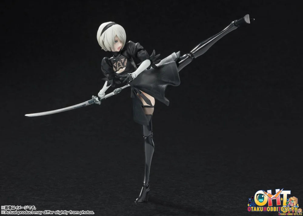 S.h.figuarts 2B - Nier: Automata Ver1.1A On Hand