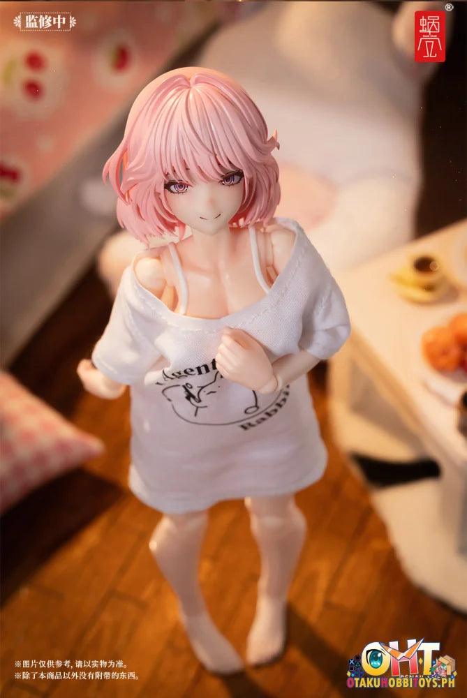 Snail Shell 1/12 Aileen Loungewear RA-01L & 1/12 universal light pink plush fabric coat Articulated Figure Plush Doll