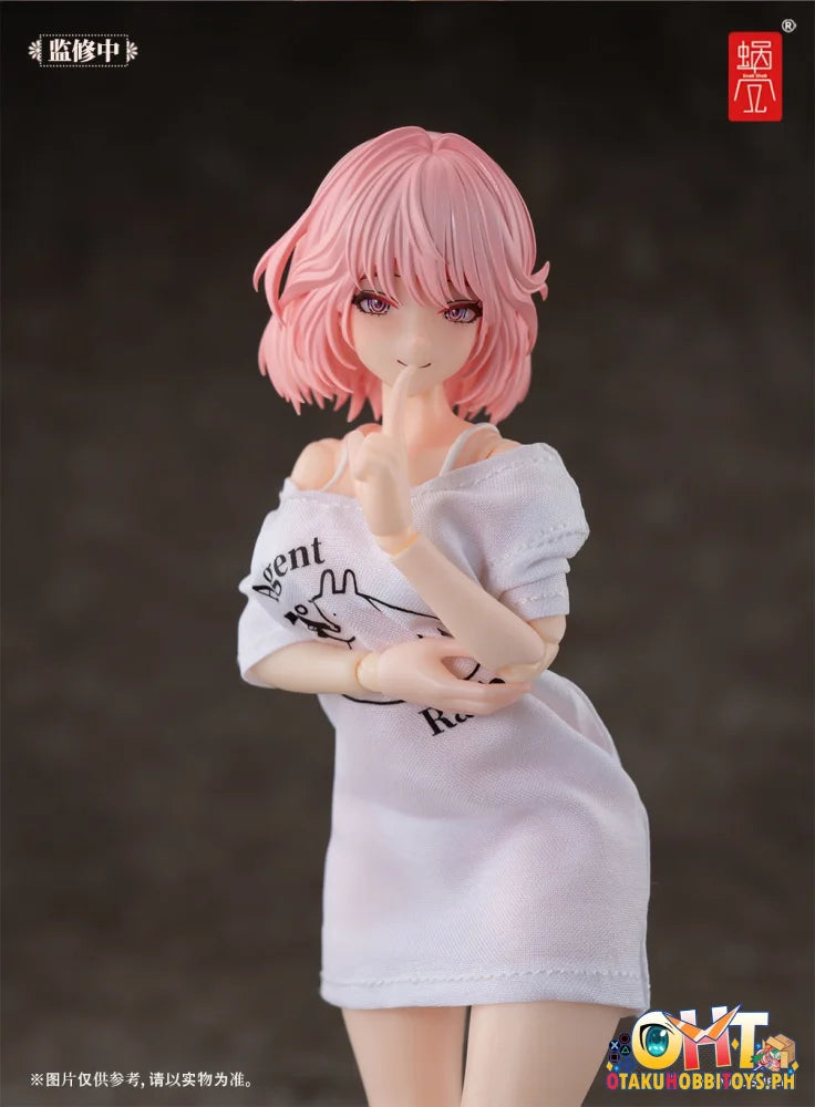 Snail Shell 1/12 Aileen Loungewear RA-01L & 1/12 universal light pink plush fabric coat Articulated Figure Plush Doll