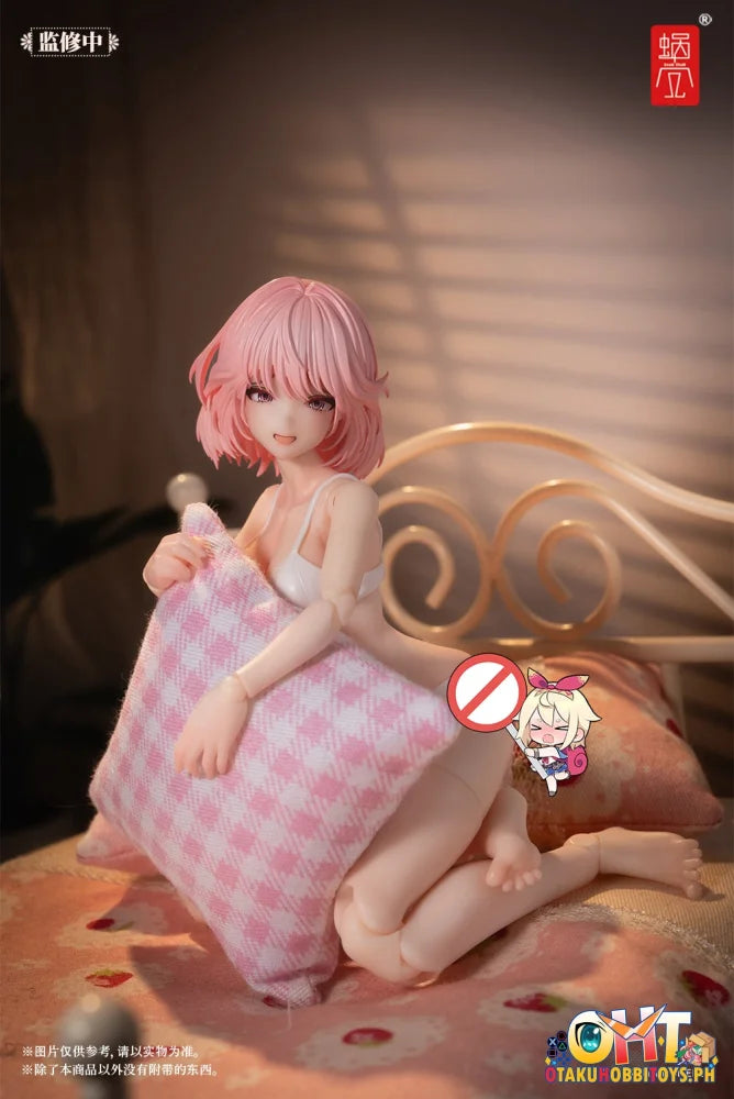 Snail Shell 1/12 Aileen Loungewear RA-01L & 1/12 universal light pink plush fabric coat Articulated Figure Plush Doll