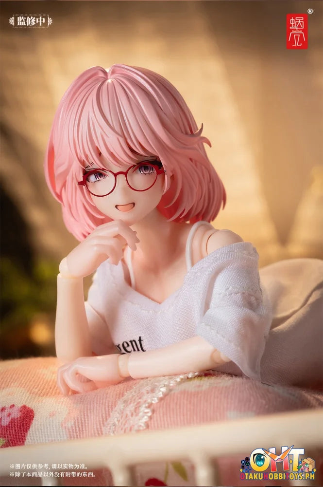 Snail Shell 1/12 Aileen Loungewear RA-01L & 1/12 universal light pink plush fabric coat Articulated Figure Plush Doll