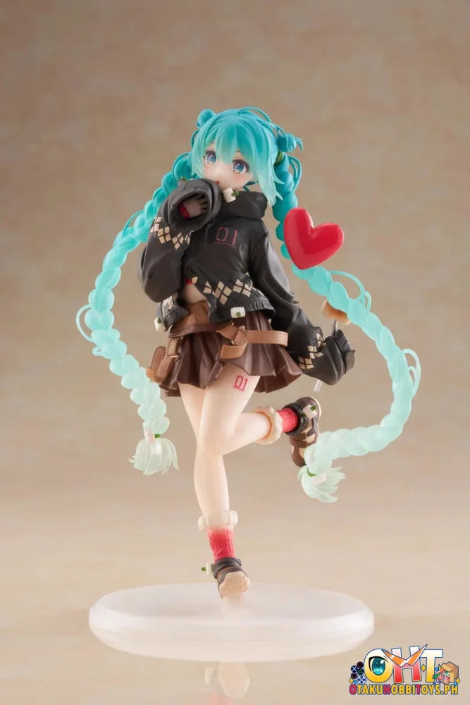 TAITO Hatsune Miku Figure - Fashion (Outdoor Ver.) Prize Figure