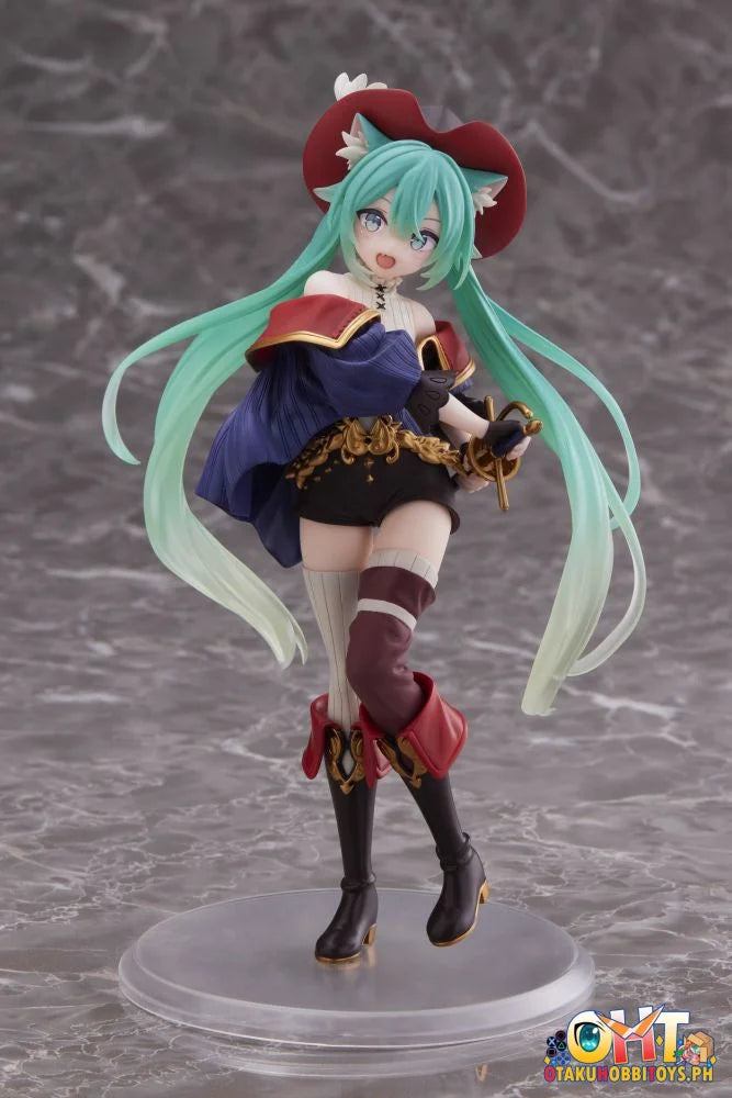 TAITO Hatsune Miku Wonderland Figure Puss in Boots Prize Figure