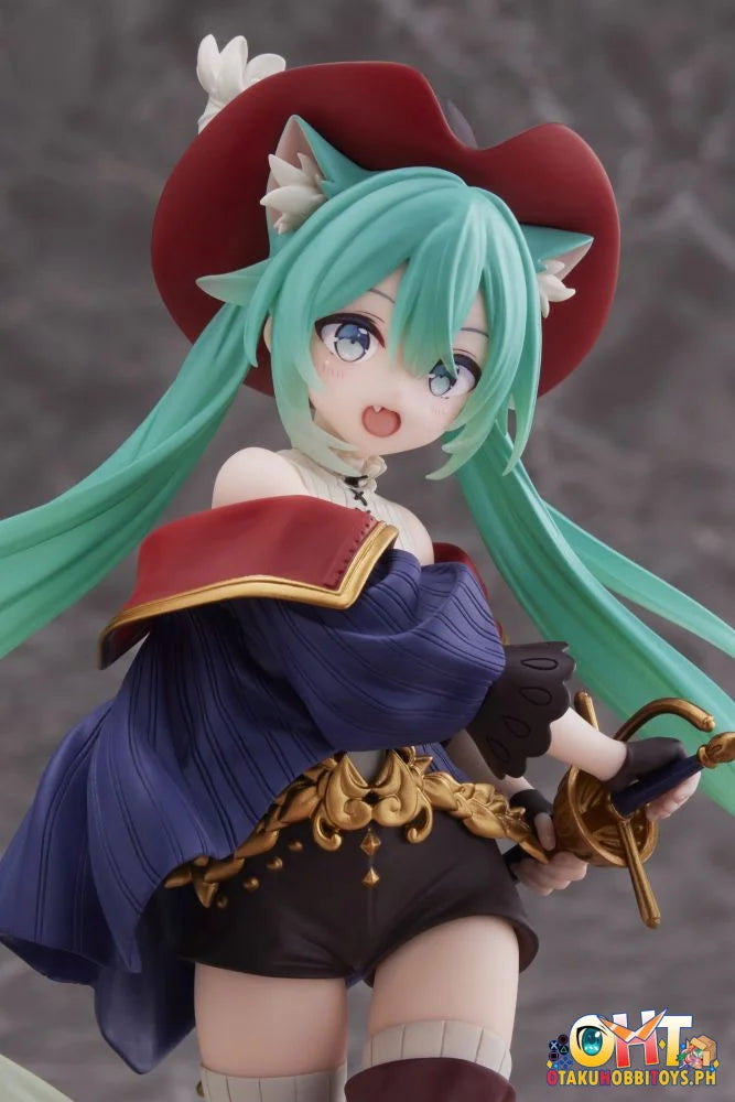 TAITO Hatsune Miku Wonderland Figure Puss in Boots Prize Figure