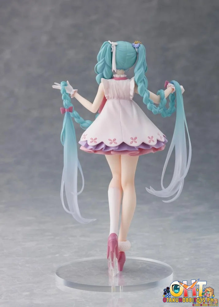Taito Hatsune Miku Wonderland Figure - Rapunzel Prize