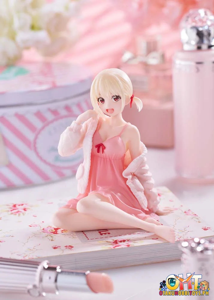 Taito Lycoris Recoil Desktop Cute Figure Chisato Nishikigi Roomwear Ver. Prize