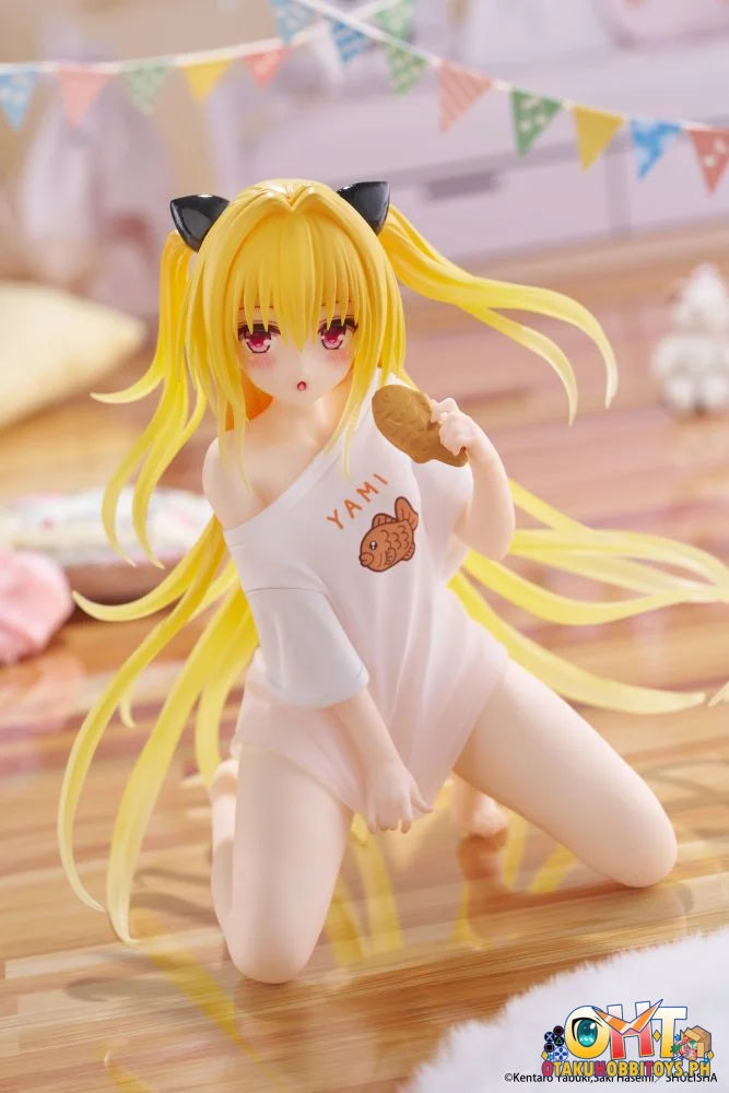 TAITO To Love Ru Darkness Desktop Cute Figure Golden Darkness (Roomwear Ver.) Prize Figure