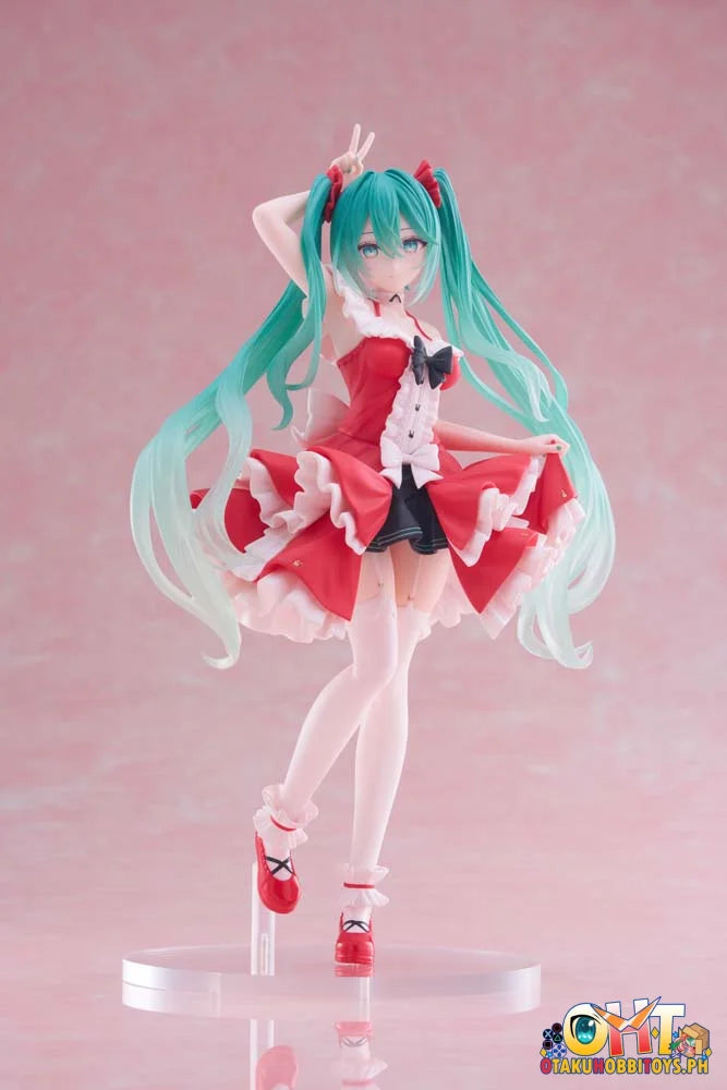 Taito Vocaloid Fashion Figure Hatsune Miku Lolita Ver. Prize