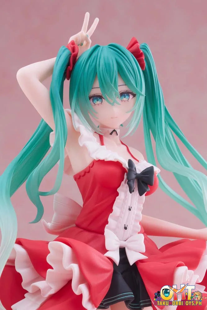 Taito Vocaloid Fashion Figure Hatsune Miku Lolita Ver. Prize