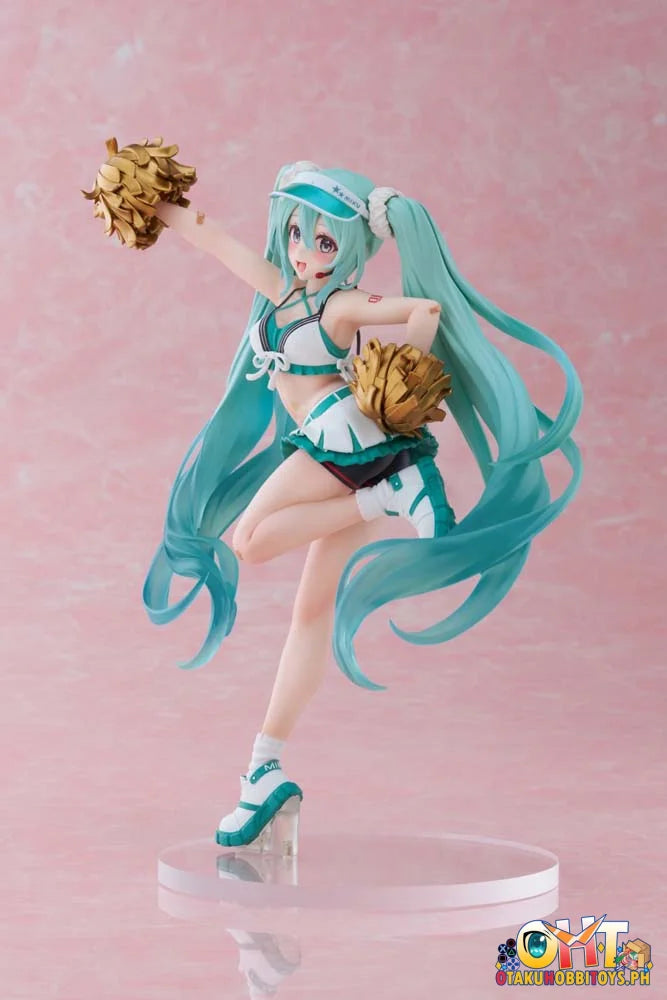 Taito Vocaloid Hatsune Miku Fashion Uniform Ver. Prize Figure