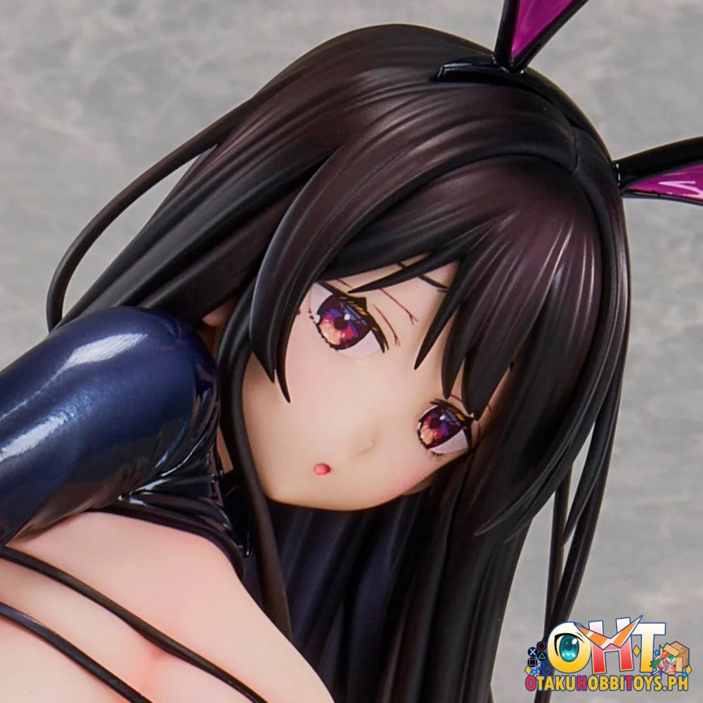 Union Creative International Hirari Illustration “Reverse Bunny” Prize Figure