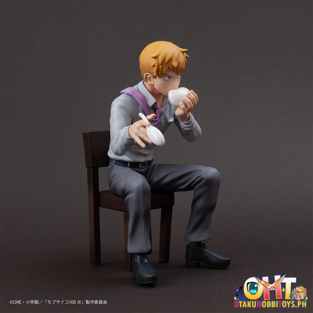 Union Creative International Mob Psycho 100 III × Bunbougu Cafe 2022 Figure Arataka Reigen