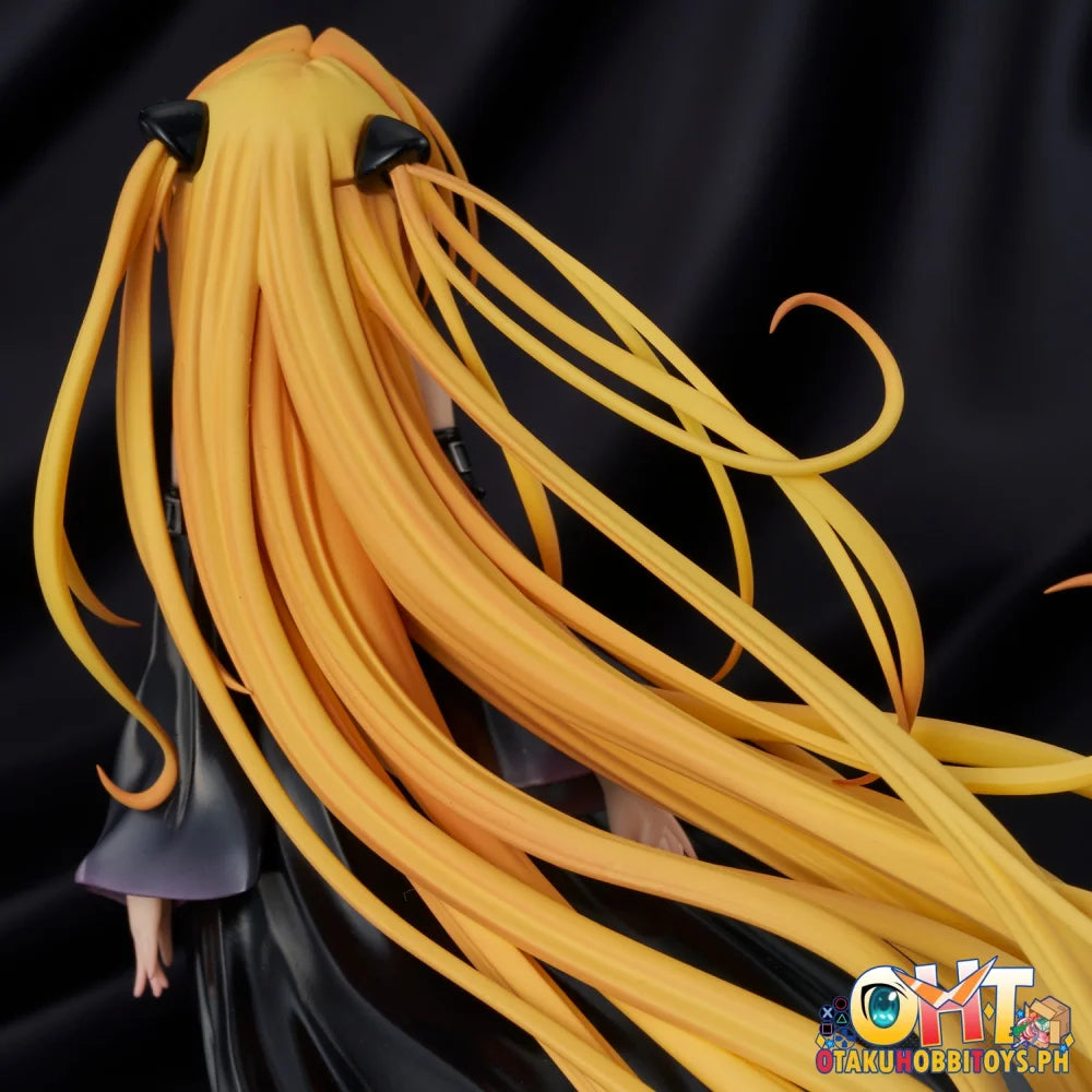 Union Creative International To LOVE Ru Darkness – Golden Darkness Black Trans Ver.