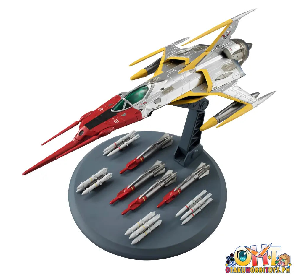 Variable Action Hi-Spec Space Battleship Yamato 2202: Warriors Of Love Type 0 Model 52 Carrier