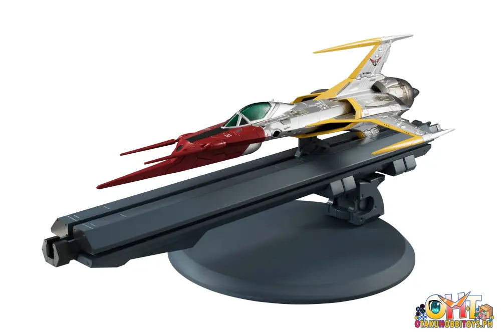 Variable Action Hi-Spec Space Battleship Yamato 2202: Warriors Of Love Type 0 Model 52 Carrier
