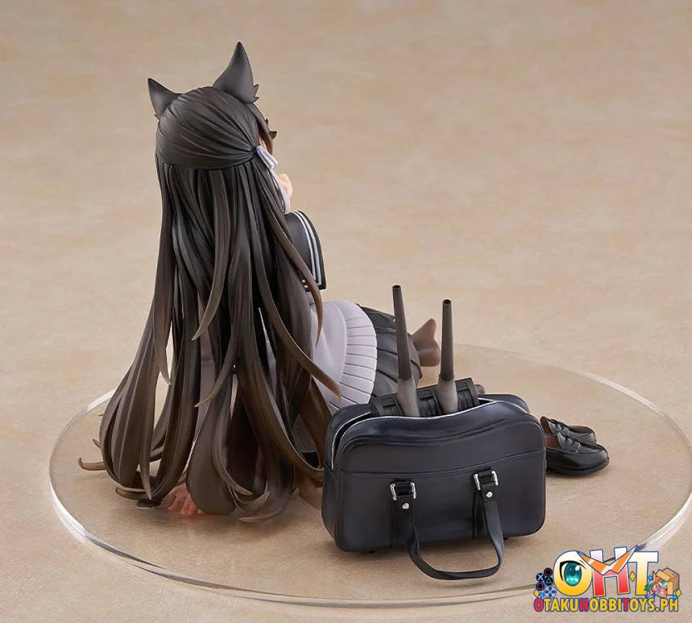 WAVE 1/7 Azur Lane Atago (School Traumerei) Scale Figure