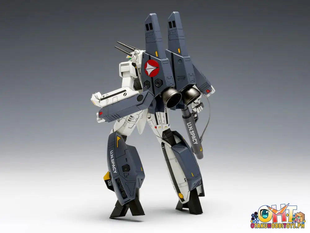 Wave The Super Dimension Fortress Macross Vf-1S/A Valkyrie [Battroid] Plastic Model Kit