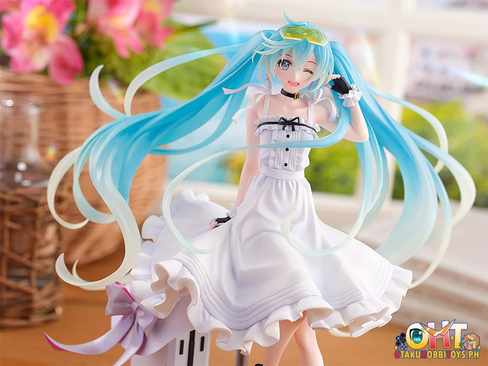 Wonderful Works 1/7 Racing Miku 2021: Vacation Style Ver. Scale Figure