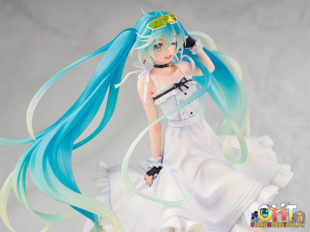 Wonderful Works 1/7 Racing Miku 2021: Vacation Style Ver. Scale Figure